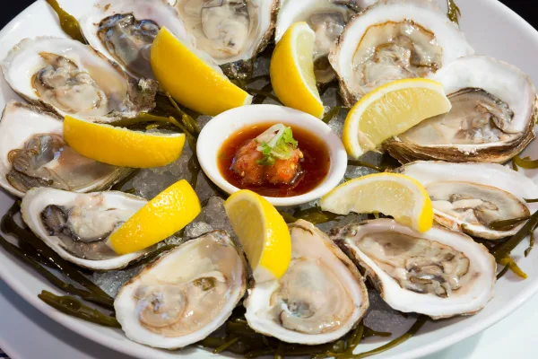 Oesters en Wijn by WTOL