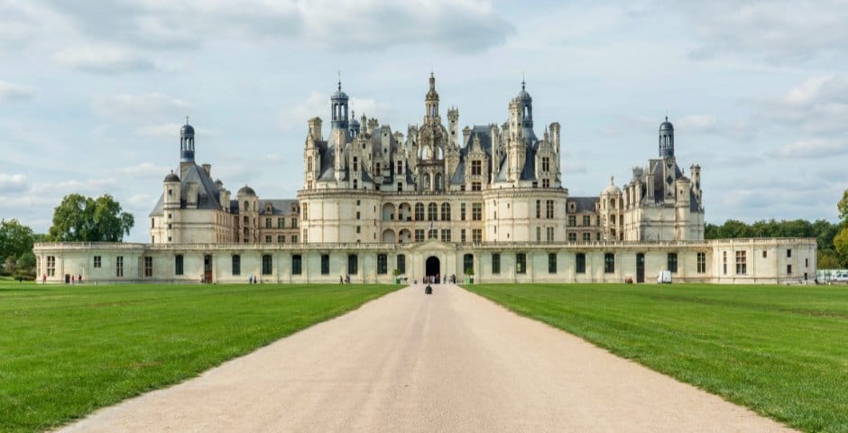 Bordeaux Wine Tour 2027: Discover the Best Châteaux