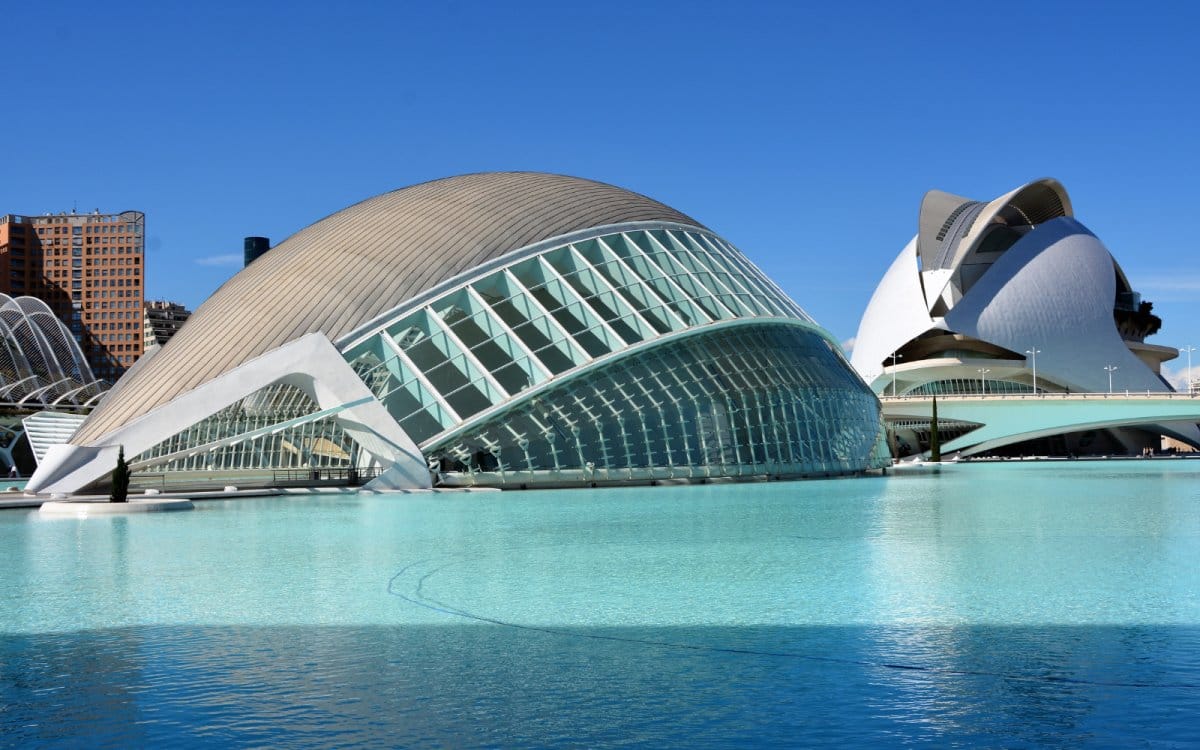 Wijnreis Valencia: ontdek de verborgen schatten van de Spaanse wijngaarden